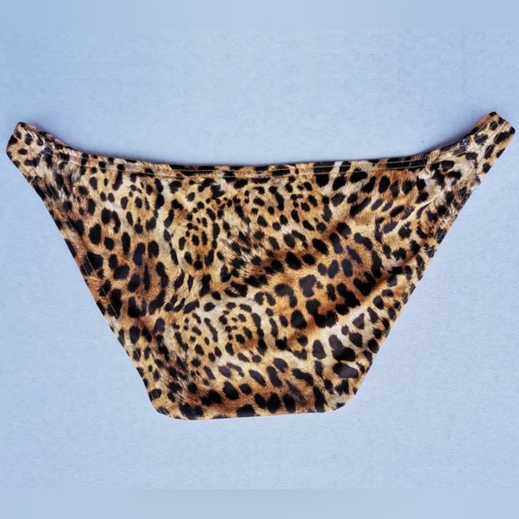 Men’s leopard - Picture 4 of 6
